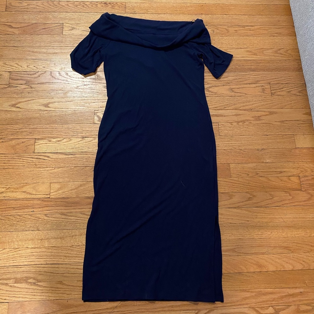 ❤️Banana Republic Off the Shoulder dress❤️